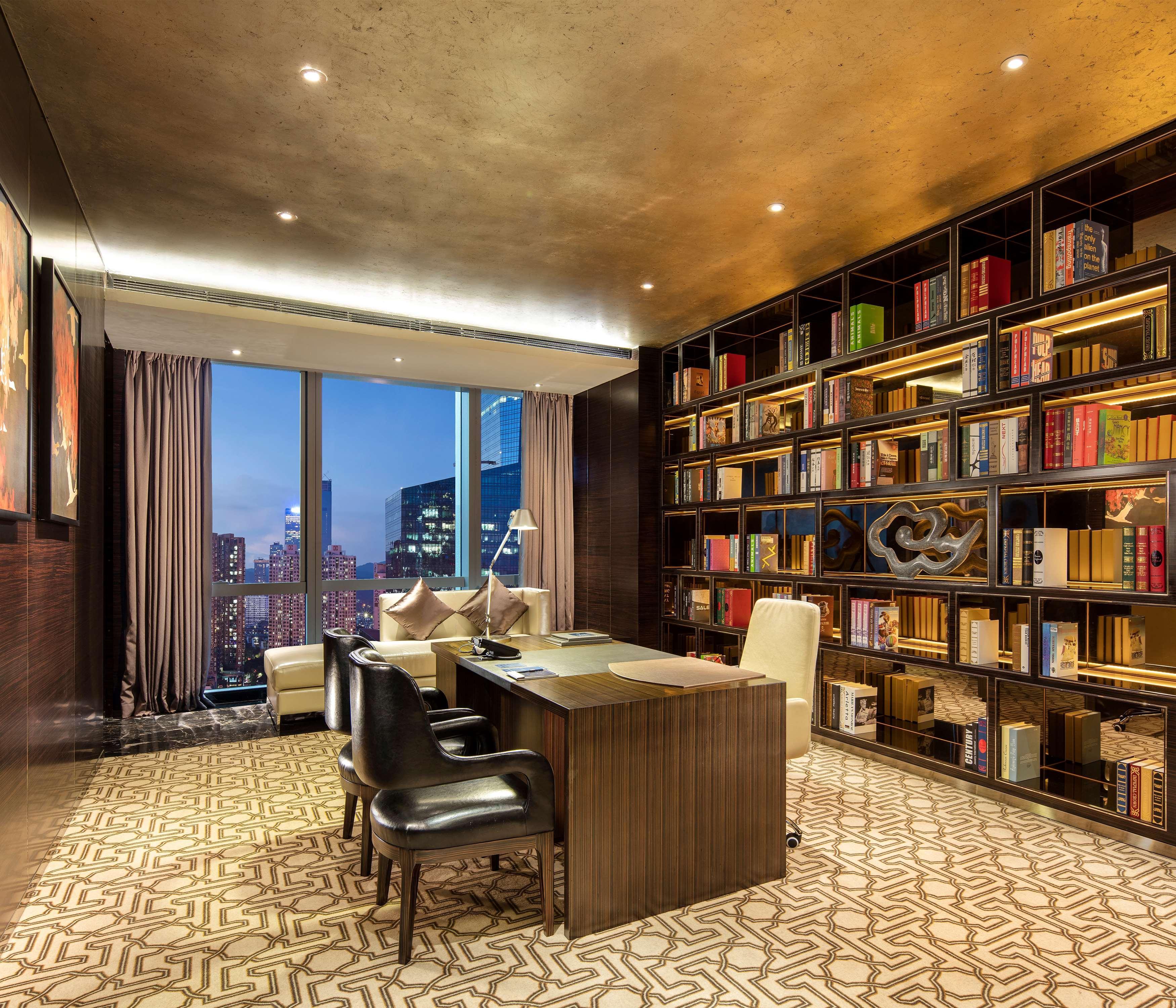 Hilton Shenzhen Futian, Metro Station At Hotel Front Door, Close To Futian Convention & Exhibition Center Екстериор снимка