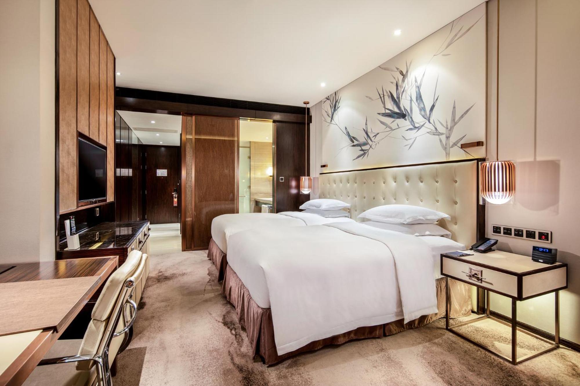 Hilton Shenzhen Futian, Metro Station At Hotel Front Door, Close To Futian Convention & Exhibition Center Екстериор снимка